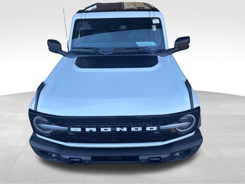 new 2025 Ford Bronco car, priced at $58,664
