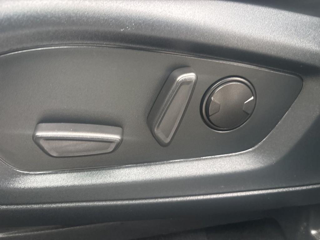 used 2022 Ford Explorer car, priced at $28,071