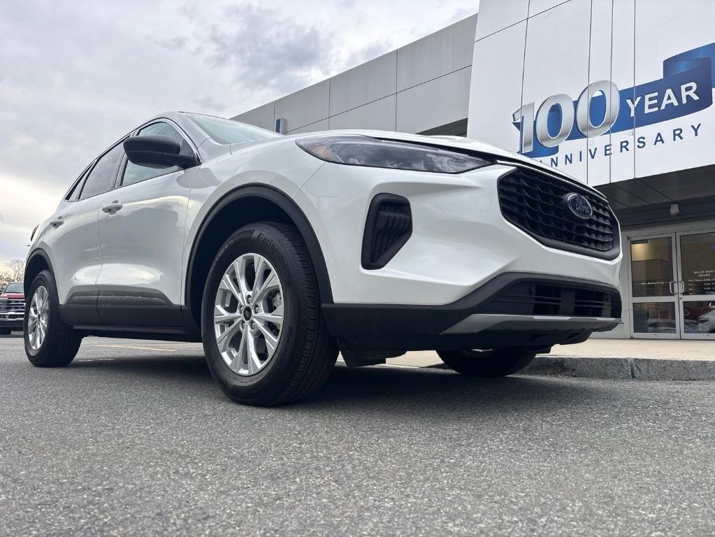 used 2023 Ford Escape car, priced at $26,289