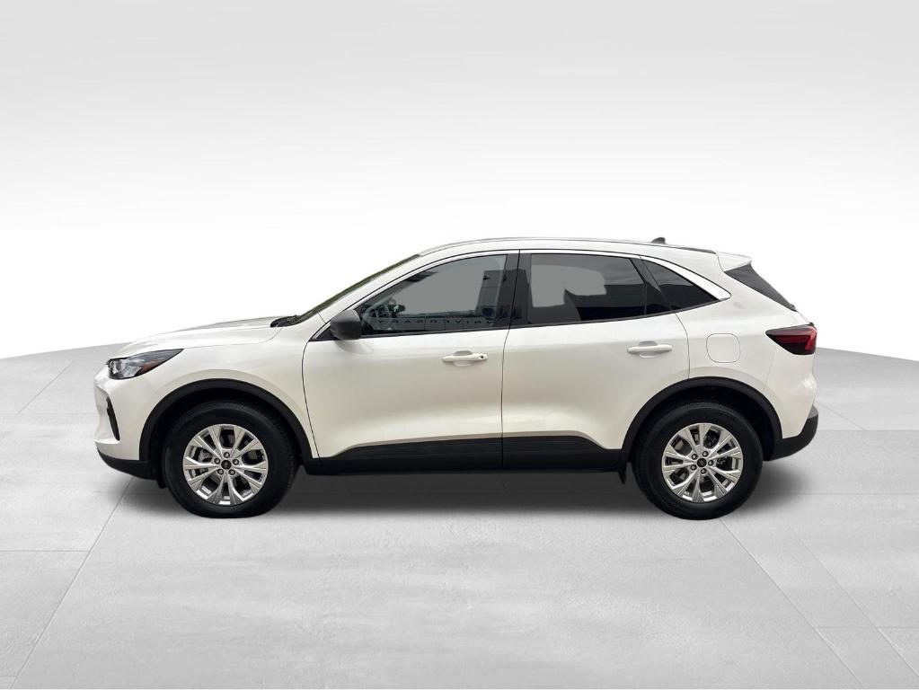 used 2023 Ford Escape car, priced at $26,389