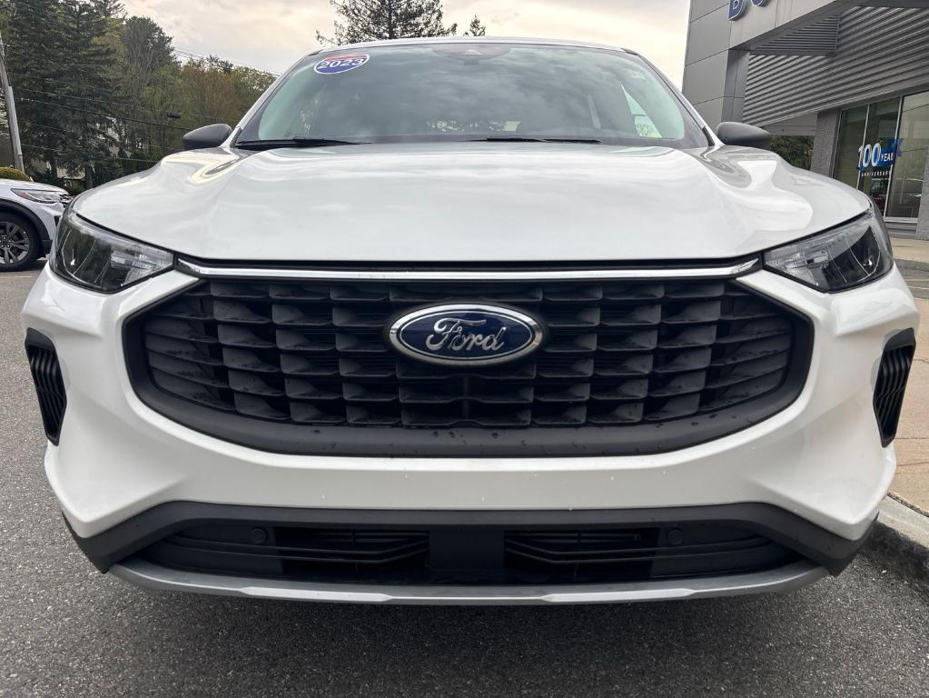 used 2023 Ford Escape car, priced at $26,289