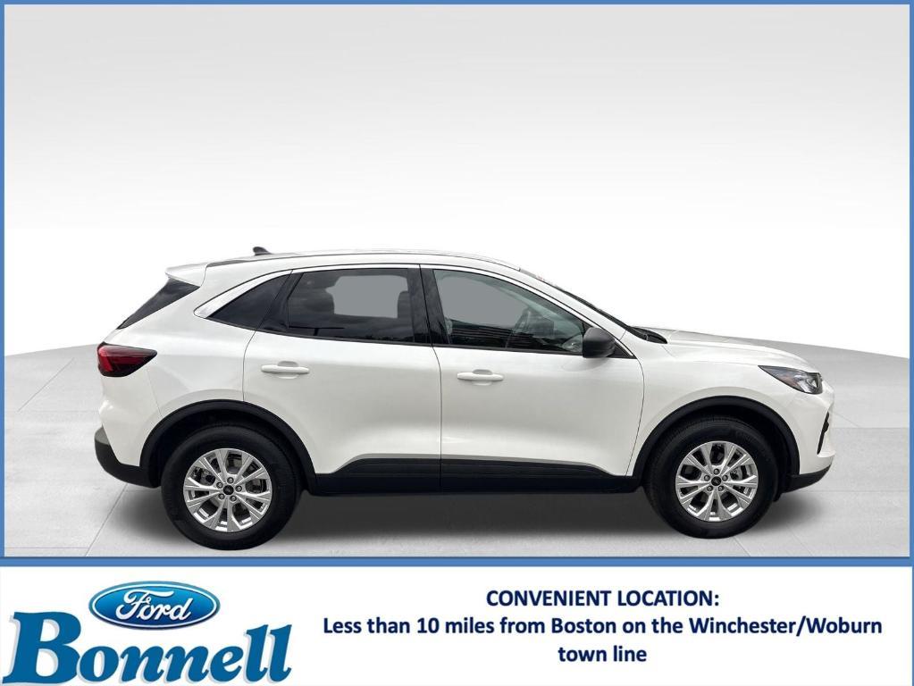used 2023 Ford Escape car, priced at $26,389