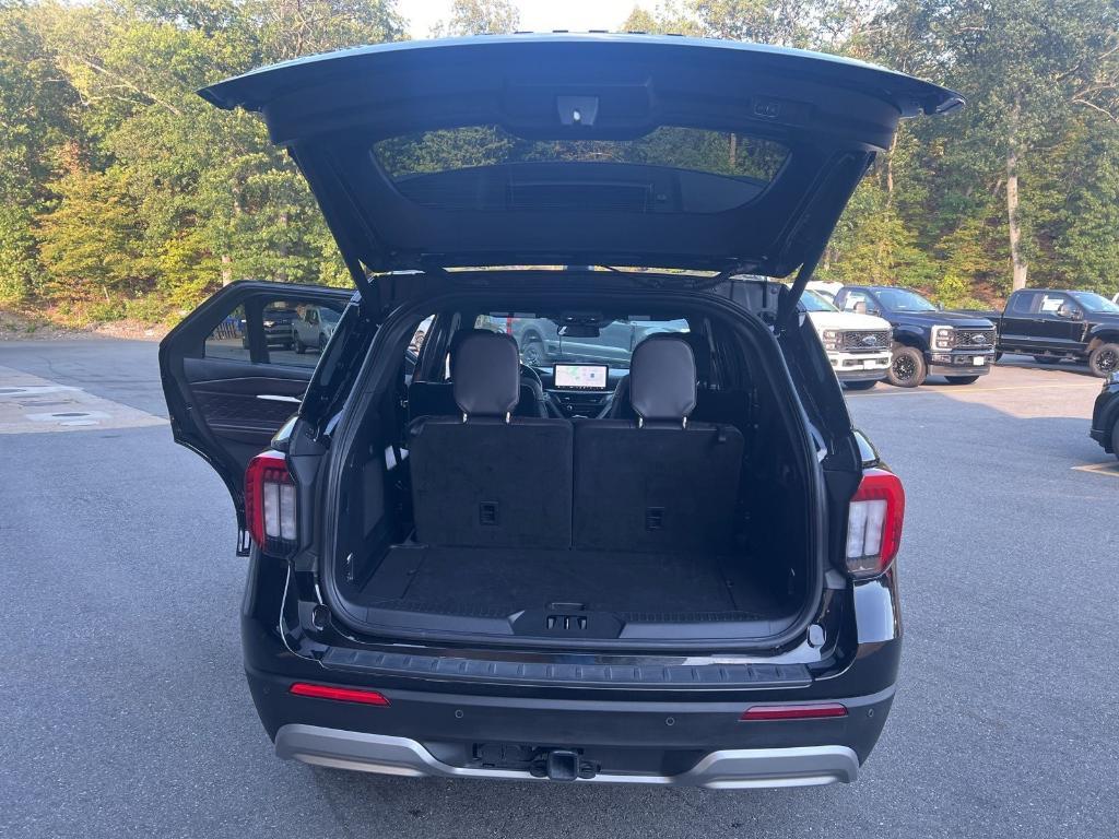 used 2025 Ford Explorer car, priced at $47,060
