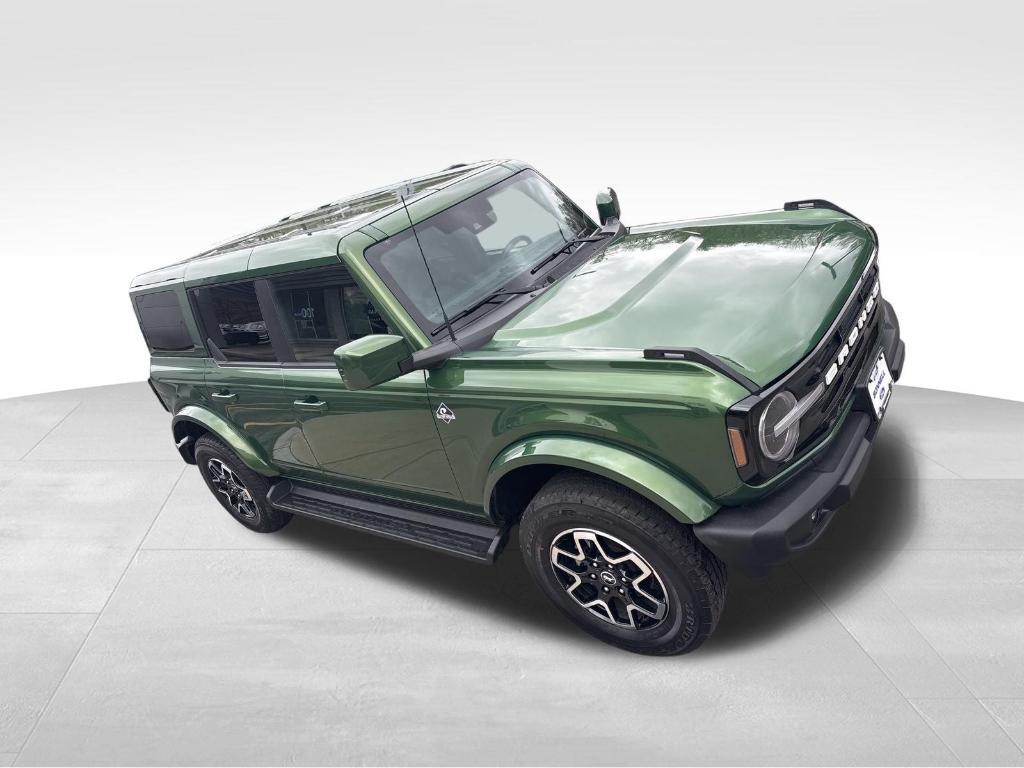 used 2025 Ford Bronco car, priced at $49,476