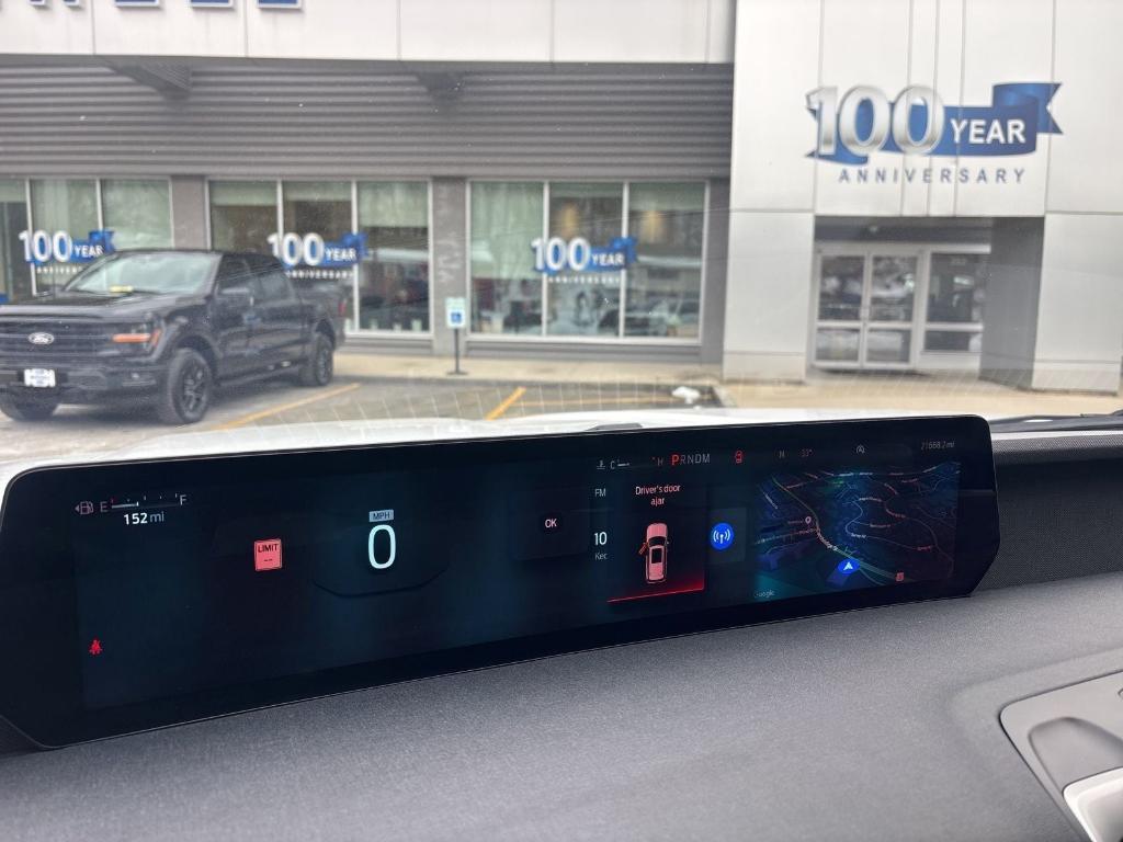 used 2025 Ford Expedition car, priced at $59,306