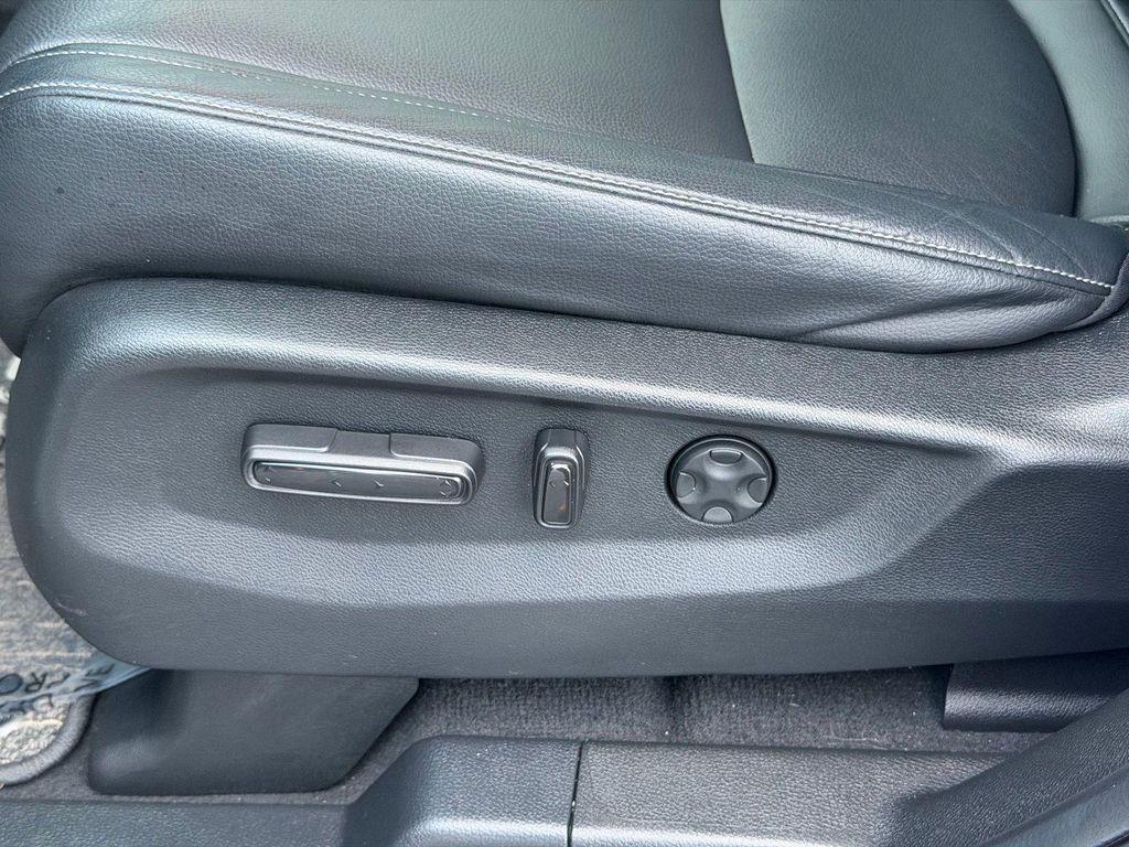 used 2024 Honda Odyssey car, priced at $39,400