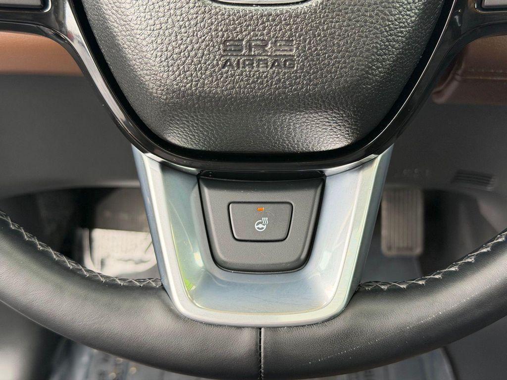 used 2025 Honda Pilot car, priced at $46,900