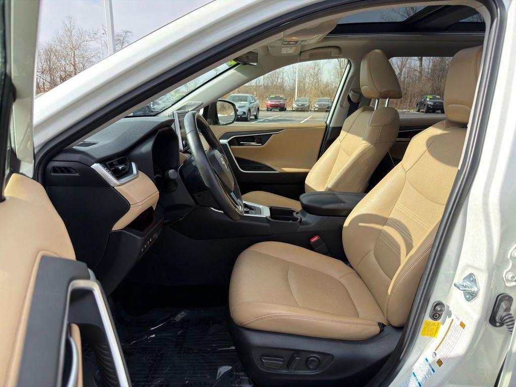 used 2020 Toyota RAV4 car, priced at $30,900