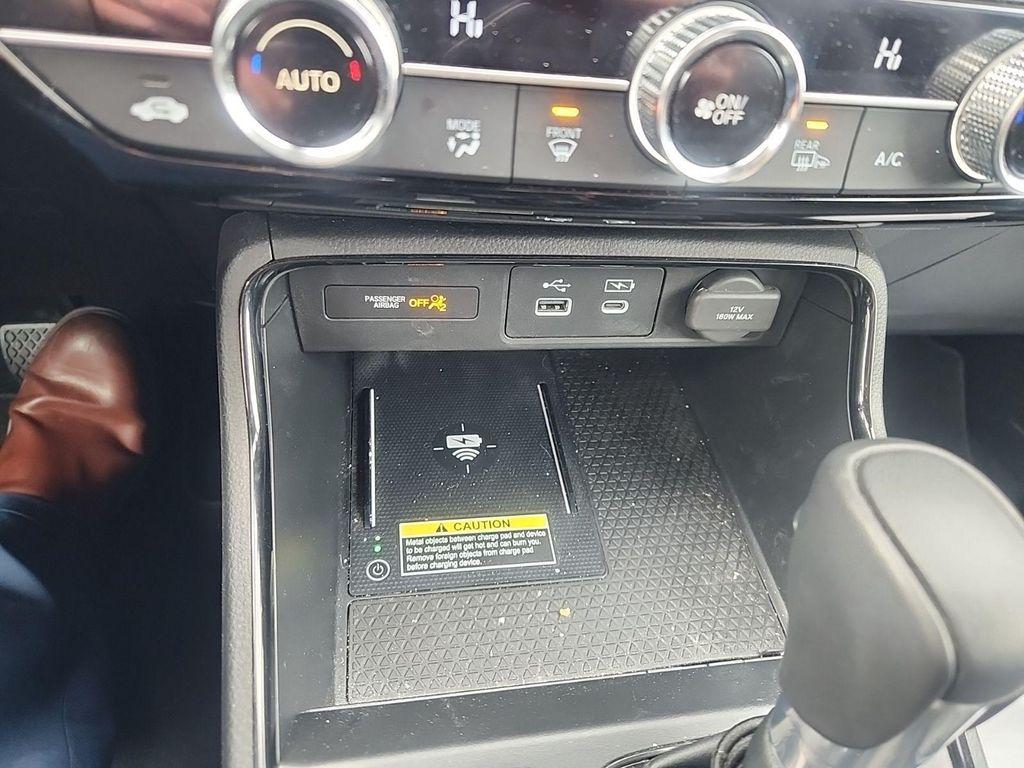 used 2025 Honda CR-V car, priced at $34,400