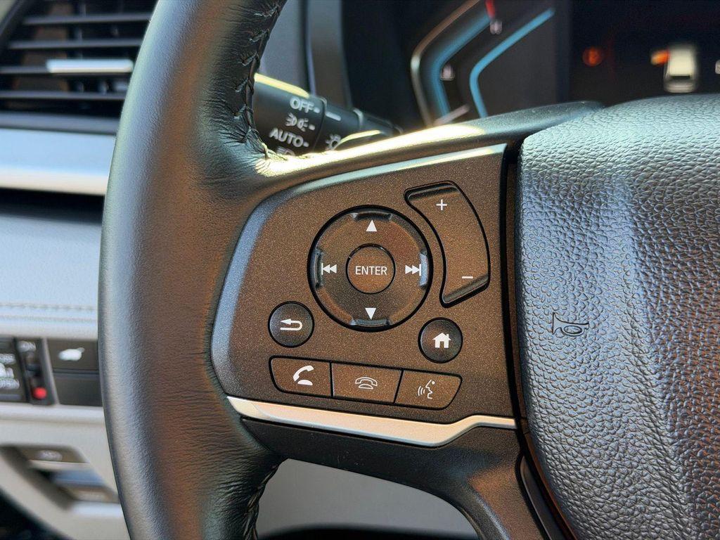 used 2024 Honda Odyssey car, priced at $38,900