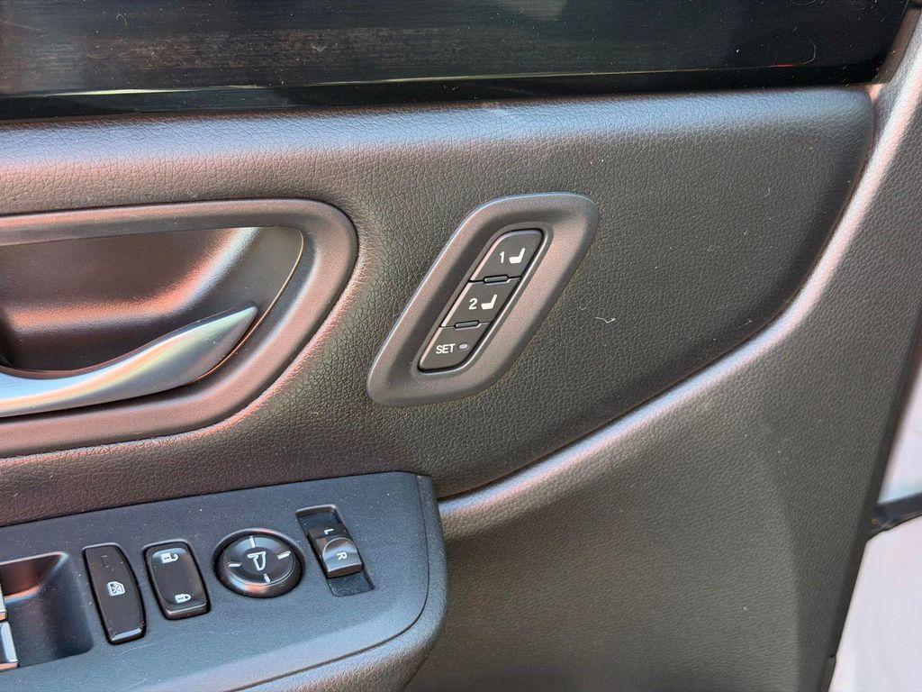 used 2024 Honda Pilot car, priced at $41,826
