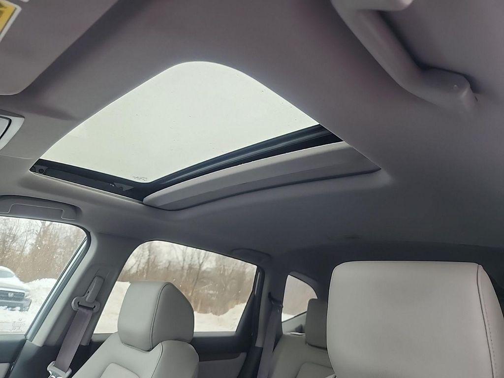 used 2022 Honda CR-V car, priced at $25,900