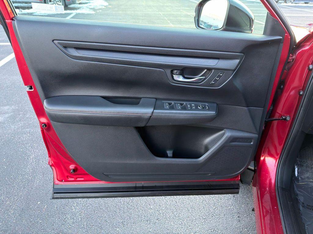 used 2024 Honda CR-V Hybrid car, priced at $33,800