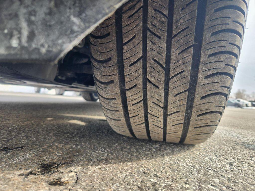 used 2025 Acura Integra car, priced at $30,900