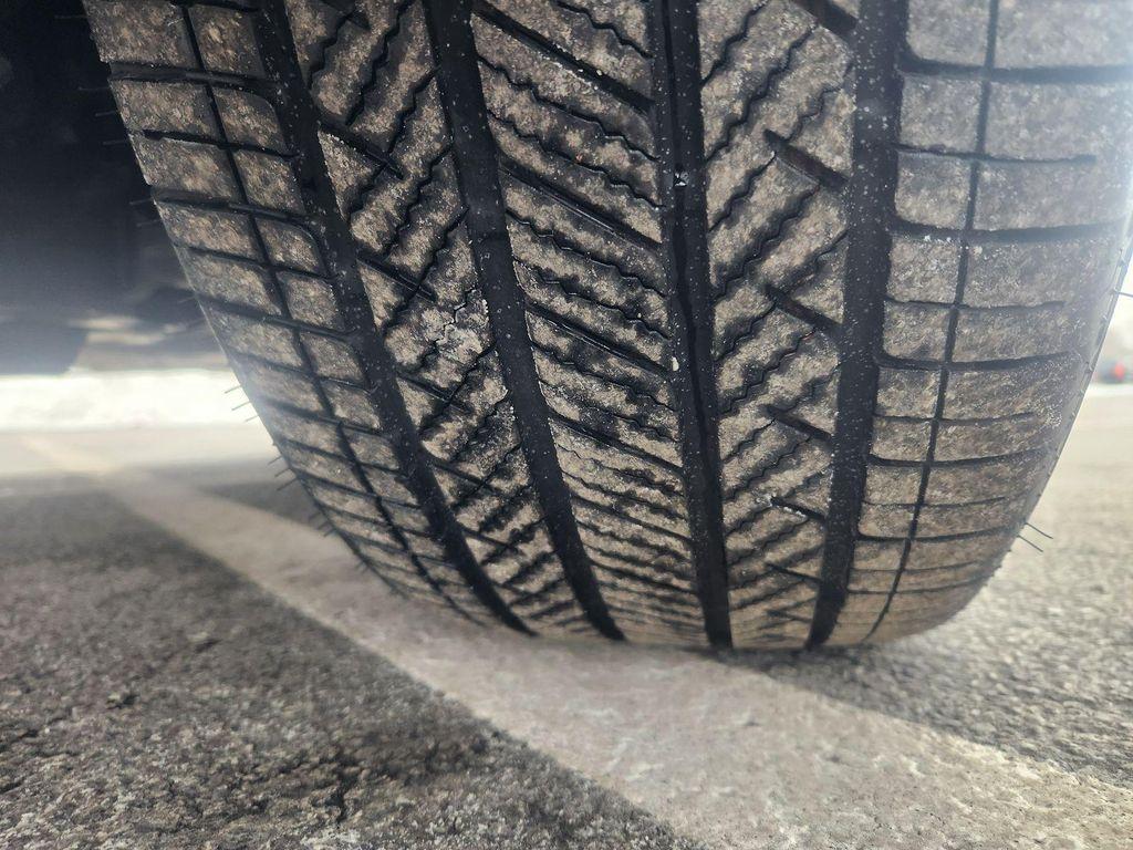 used 2025 Honda Pilot car, priced at $46,600