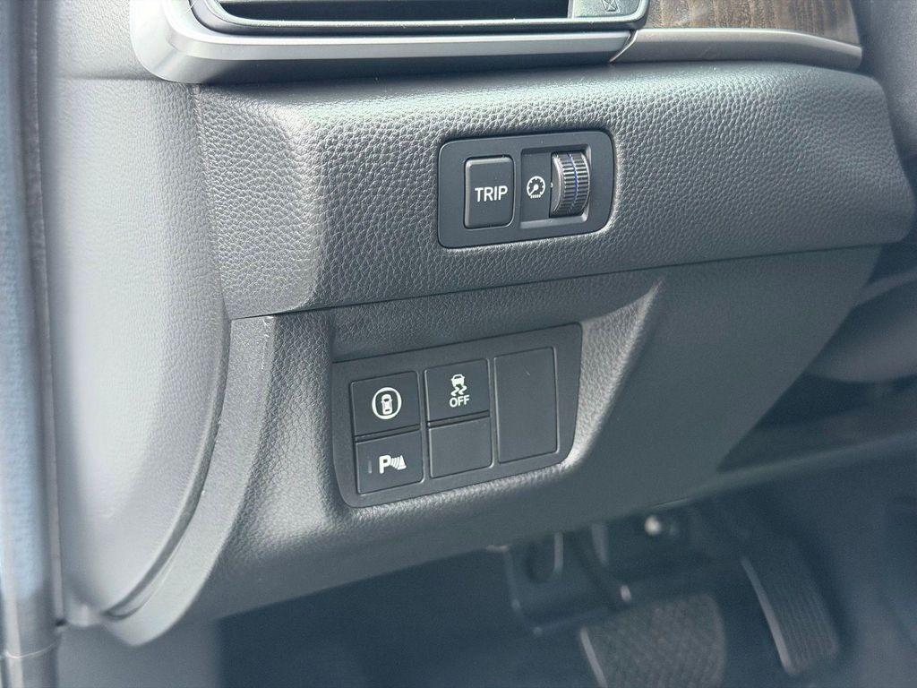 used 2021 Honda Accord Hybrid car, priced at $19,400