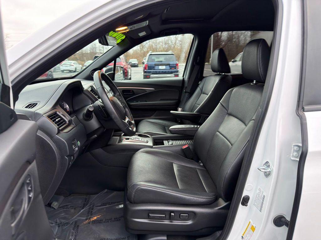 used 2023 Honda Passport car, priced at $30,400