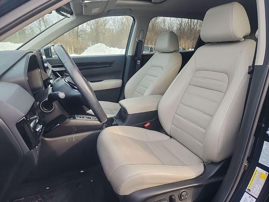 used 2024 Honda CR-V car, priced at $31,800