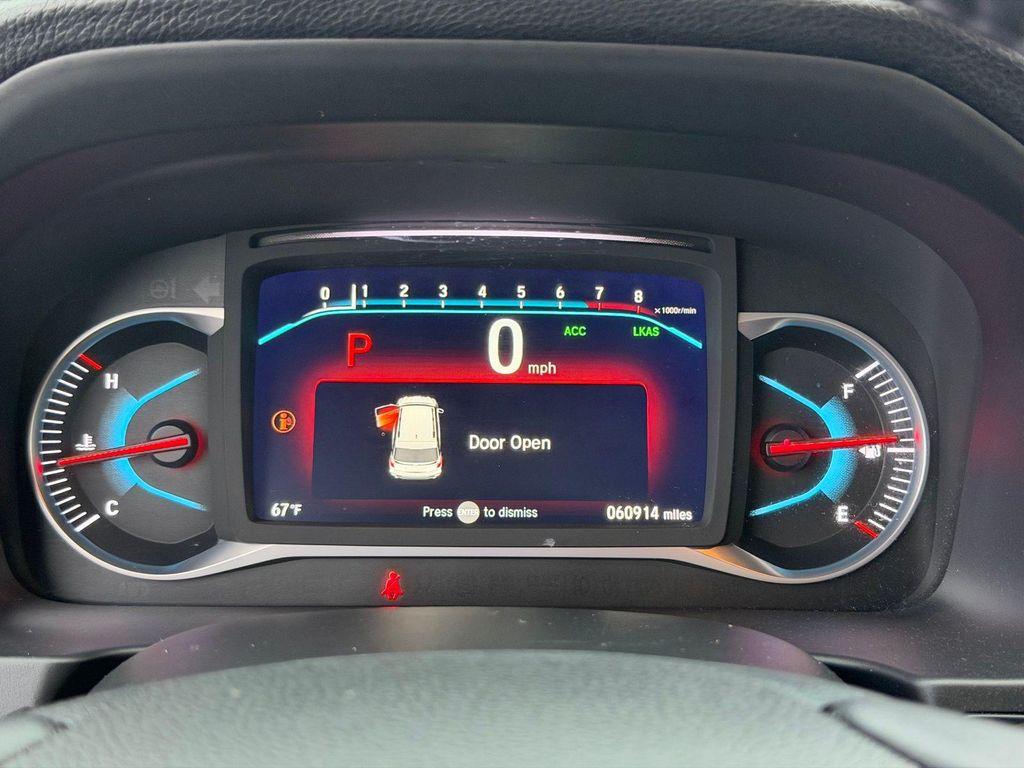 used 2022 Honda Pilot car, priced at $30,900