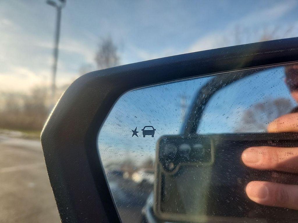 used 2019 Chevrolet Equinox car, priced at $16,400