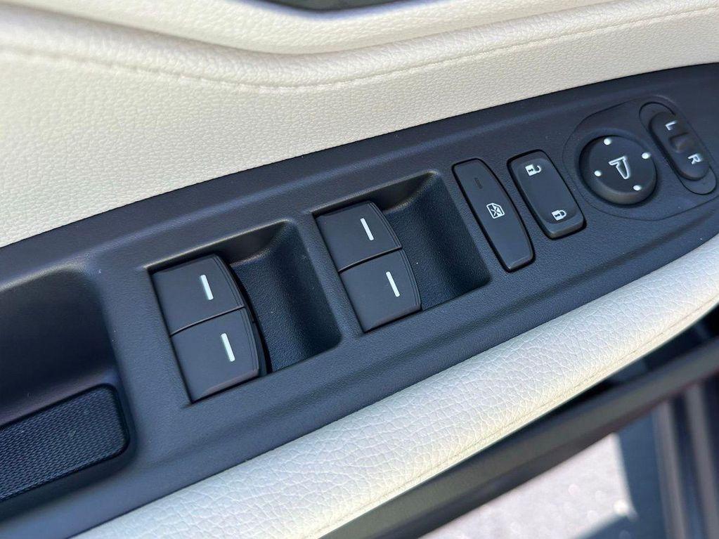 new 2026 Honda Odyssey car, priced at $44,745