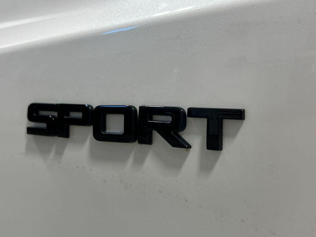 new 2026 Honda CR-V Hybrid car, priced at $39,461