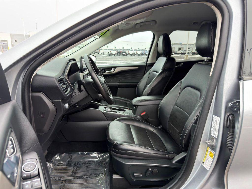 used 2022 Ford Escape car, priced at $19,900