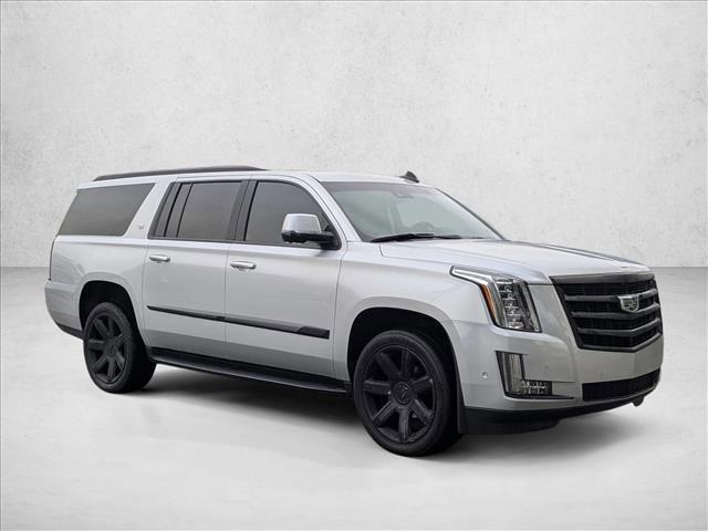 used 2020 Cadillac Escalade ESV car, priced at $23,995