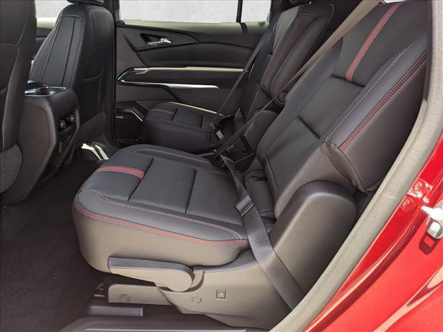 used 2025 Chevrolet Traverse car, priced at $49,995