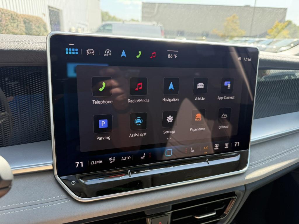 new 2025 Volkswagen Tiguan car, priced at $33,860