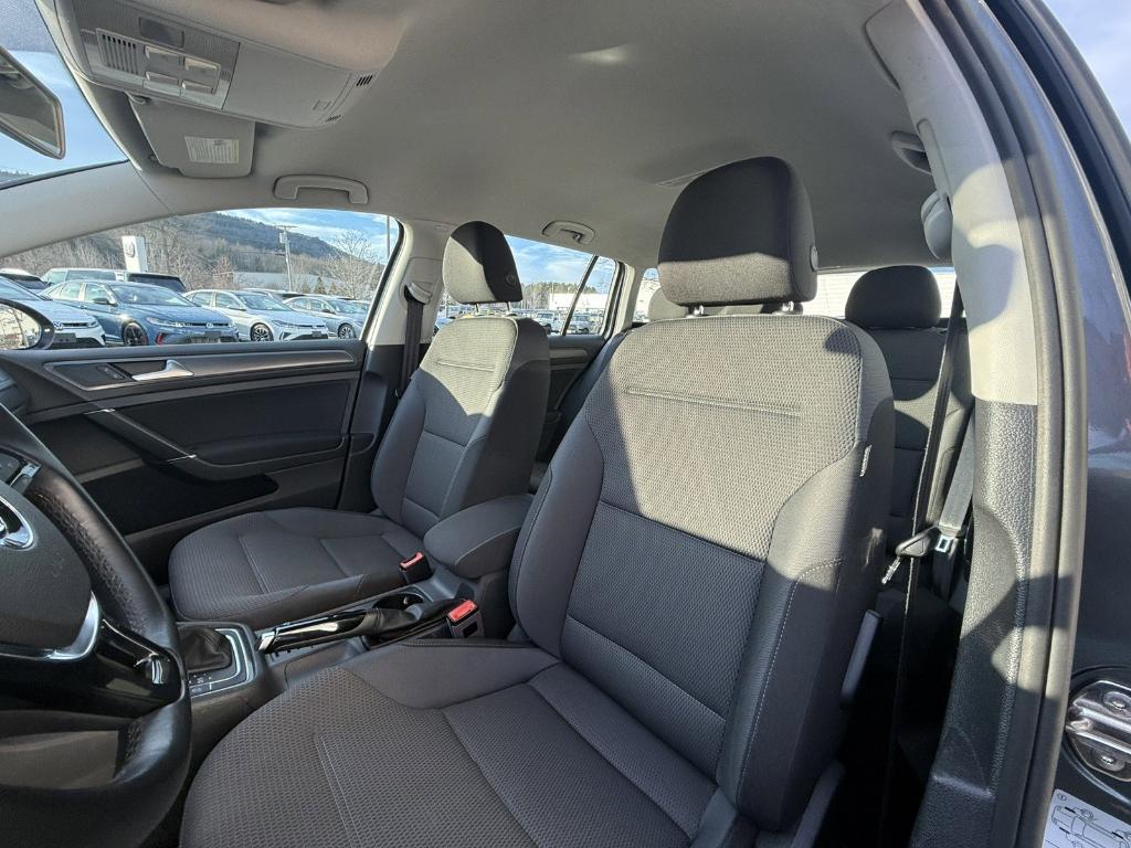 used 2018 Volkswagen Golf SportWagen car, priced at $14,995