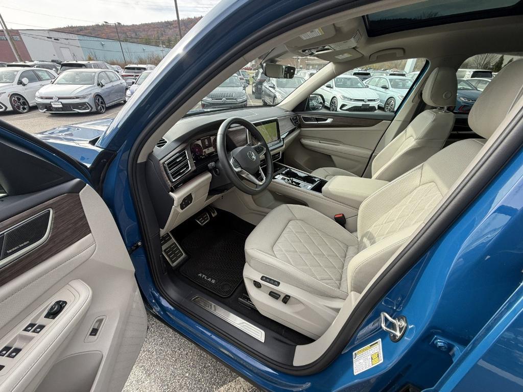 used 2025 Volkswagen Atlas car, priced at $46,995
