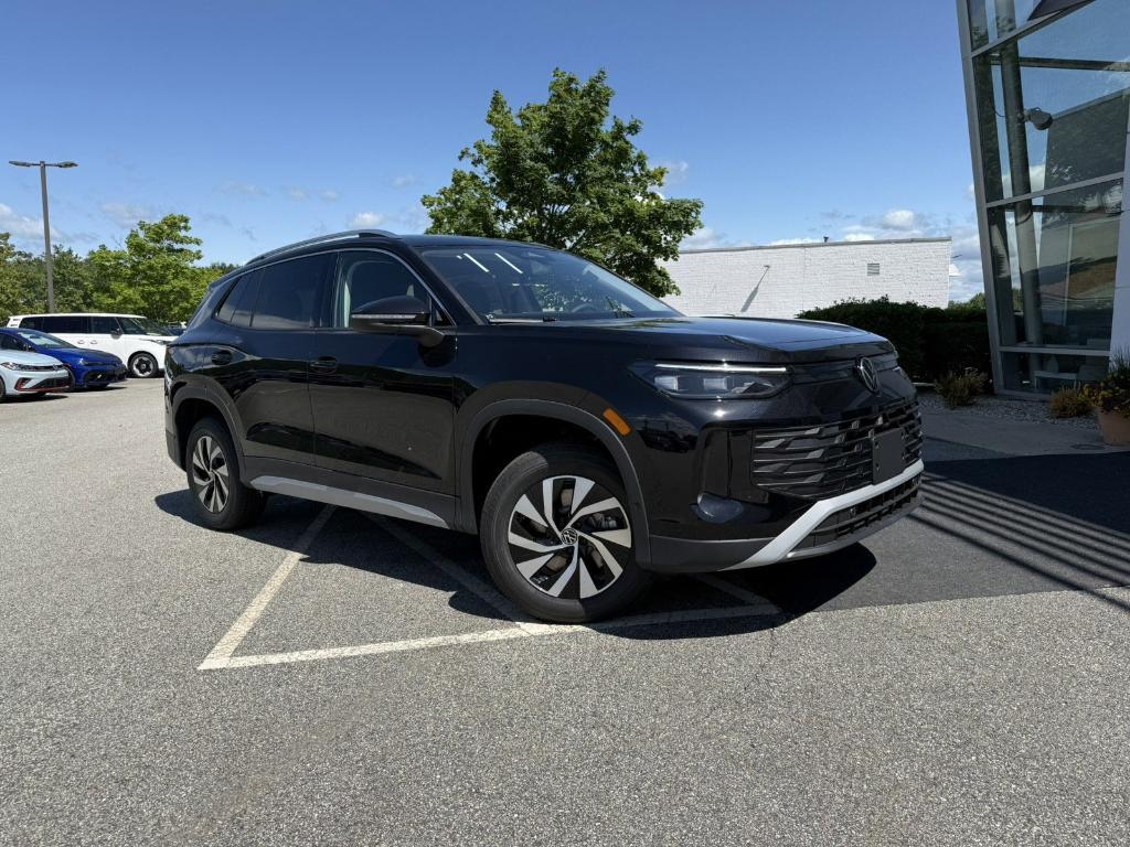 new 2025 Volkswagen Tiguan car, priced at $29,110