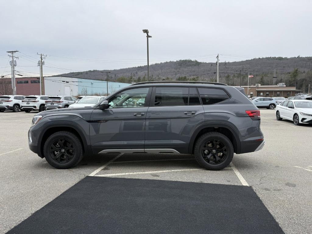 new 2026 Volkswagen Atlas car, priced at $46,811