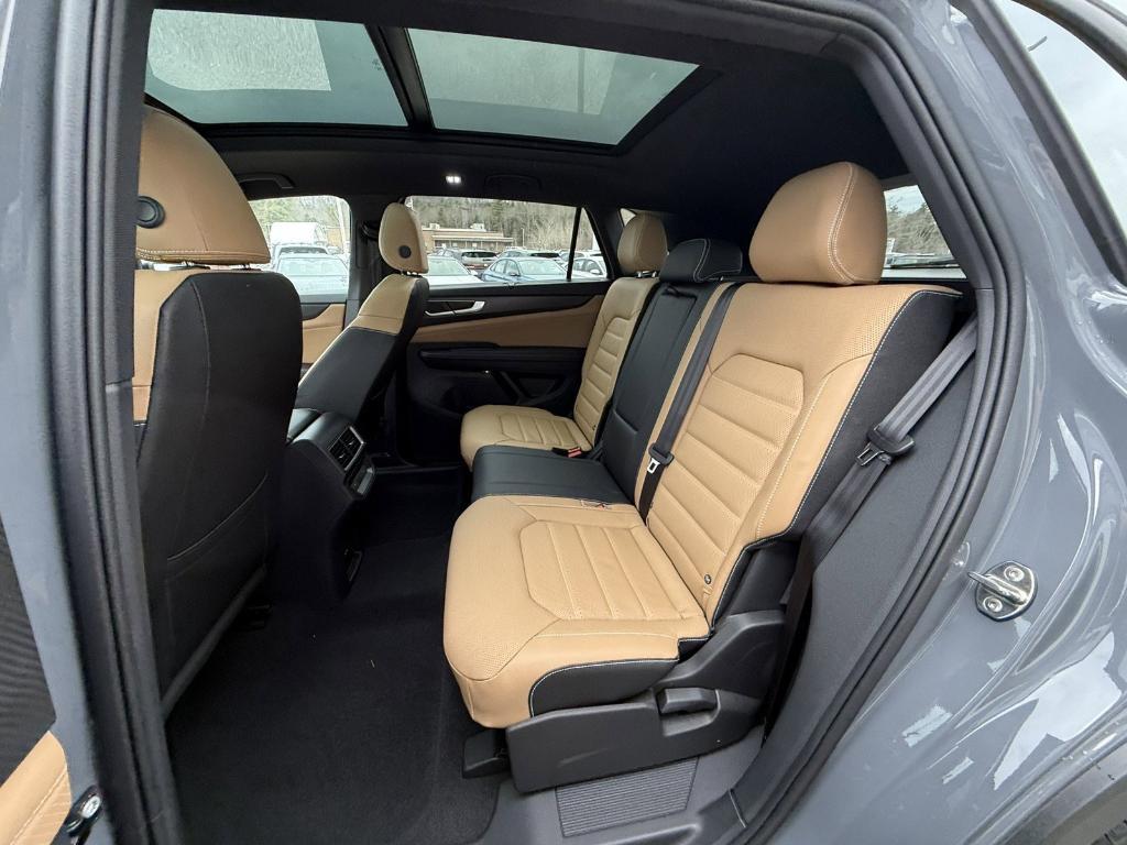 new 2026 Volkswagen Atlas Cross Sport car, priced at $48,148