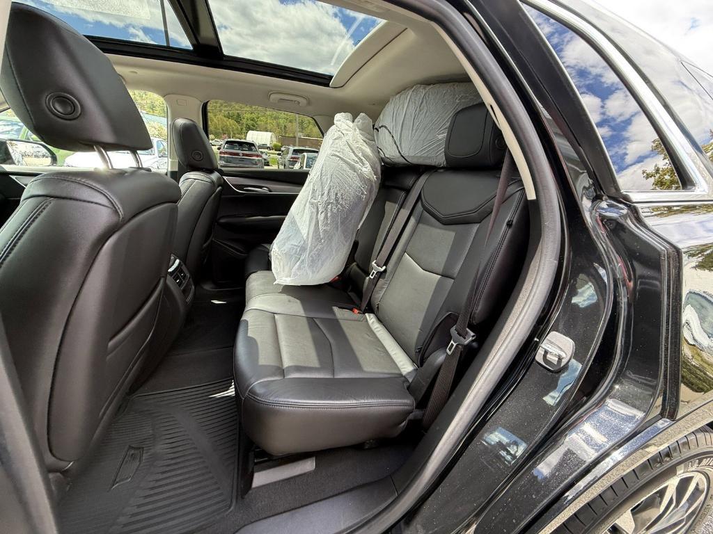 used 2019 Cadillac XT5 car, priced at $24,995