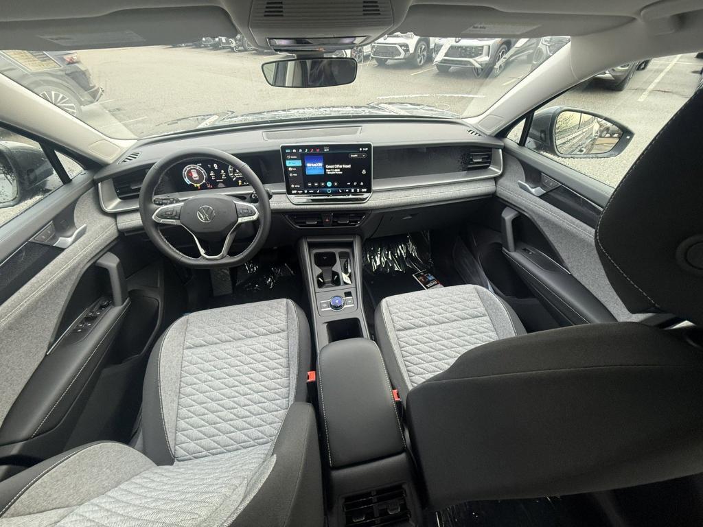new 2026 Volkswagen Tiguan car, priced at $32,576
