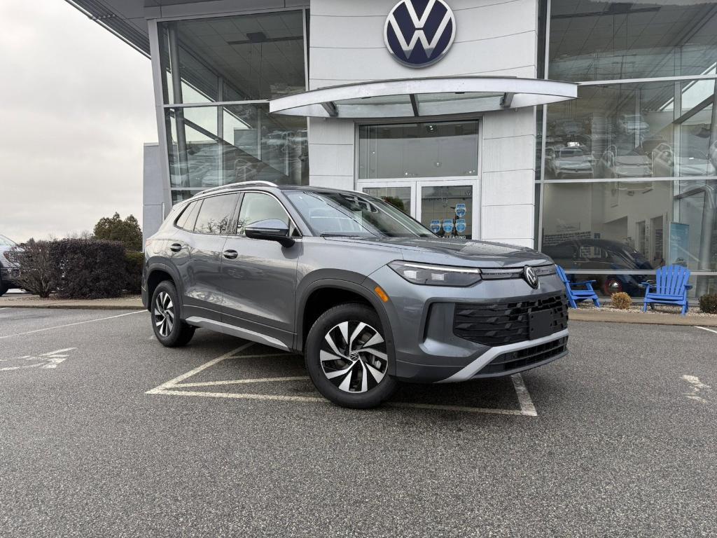 new 2026 Volkswagen Tiguan car, priced at $32,576