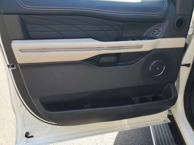 used 2022 Ford Expedition car, priced at $53,888