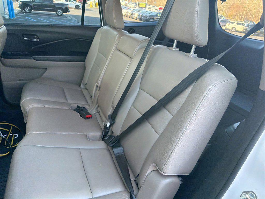 used 2017 Honda Pilot car, priced at $13,590