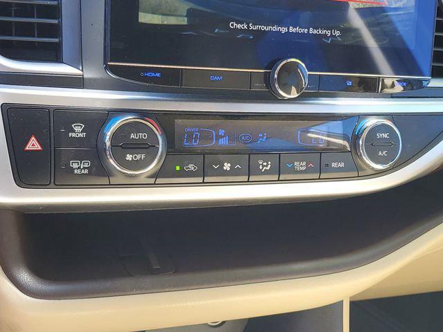 used 2015 Toyota Highlander car, priced at $16,590