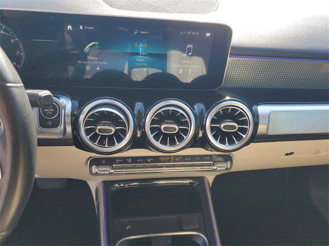 used 2020 Mercedes-Benz GLB 250 car, priced at $20,500