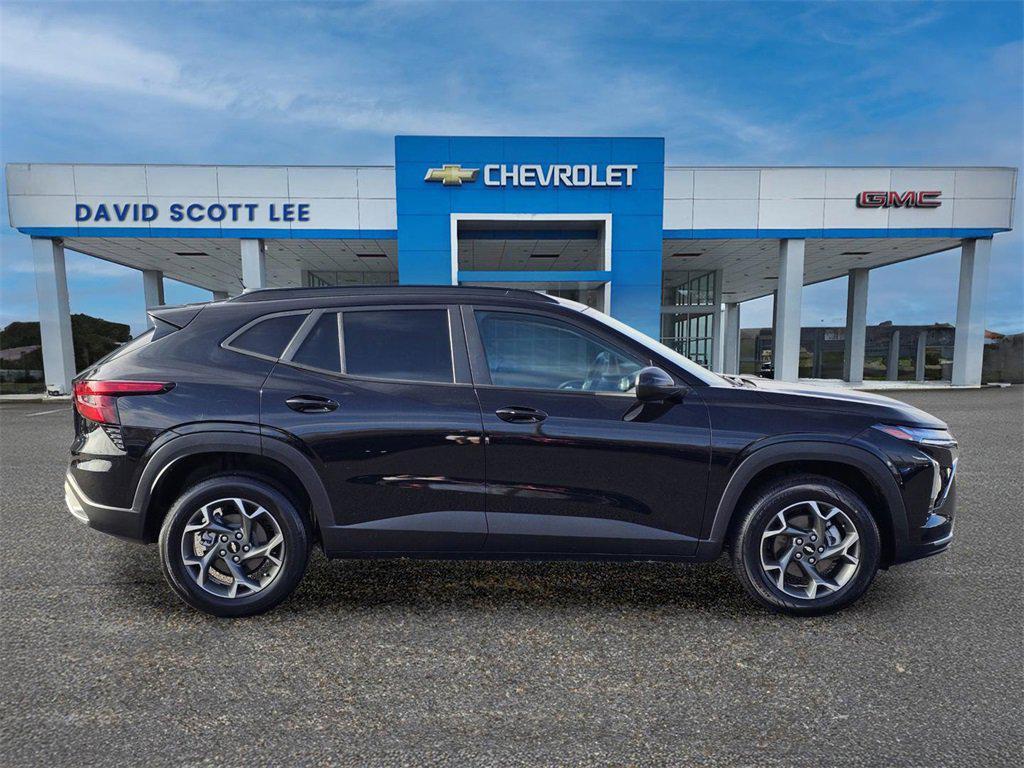 used 2024 Chevrolet Trax car, priced at $20,990
