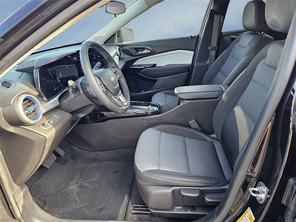 used 2024 Chevrolet Trax car, priced at $20,990