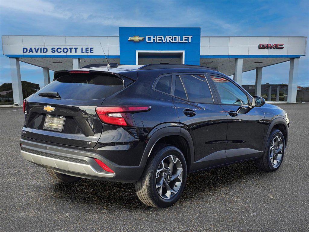 used 2024 Chevrolet Trax car, priced at $20,990