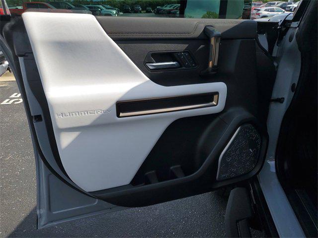 used 2025 GMC HUMMER EV SUV car, priced at $79,990