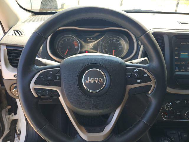 used 2016 Jeep Cherokee car, priced at $7,990
