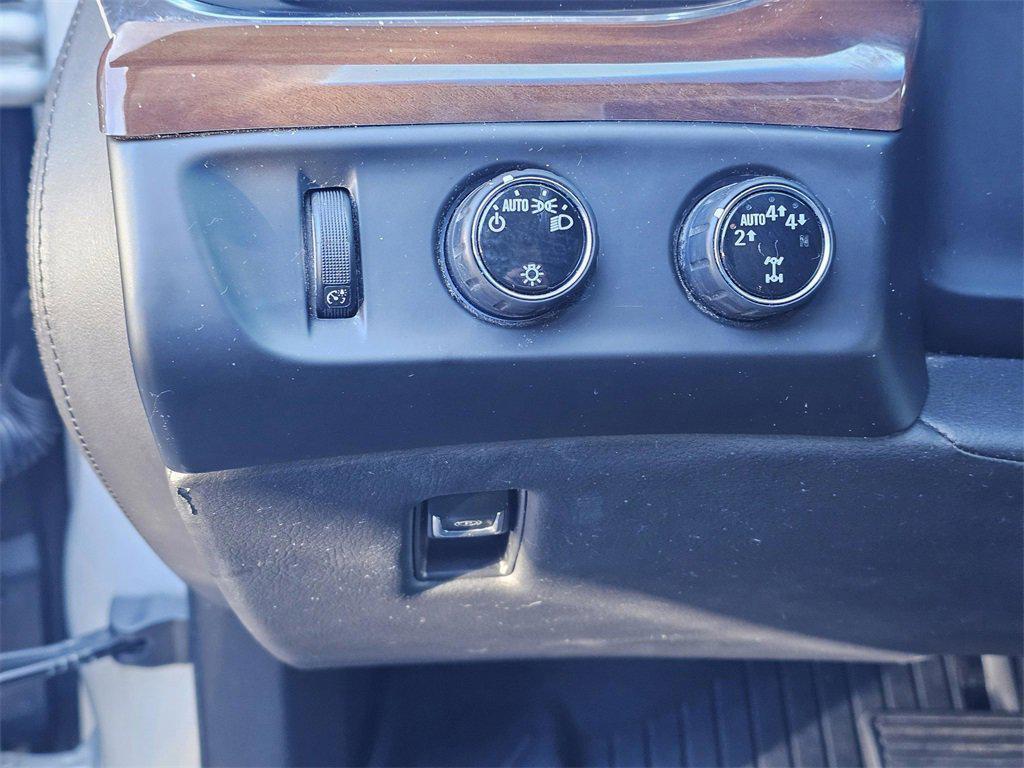 used 2019 Cadillac Escalade ESV car, priced at $26,990