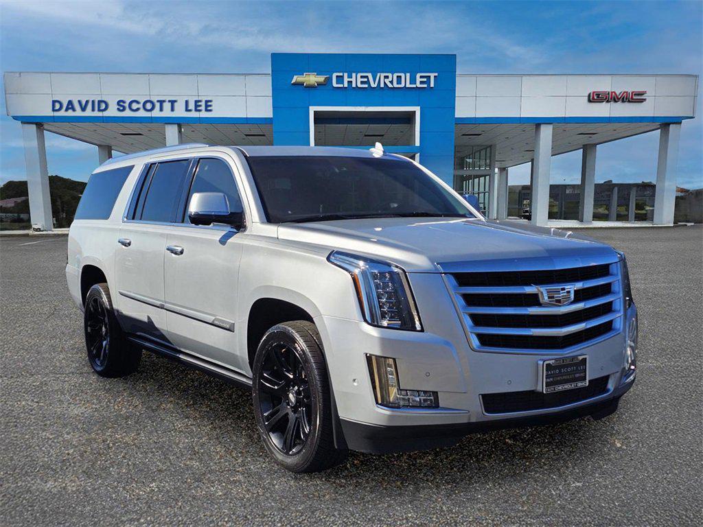 used 2019 Cadillac Escalade ESV car, priced at $26,990