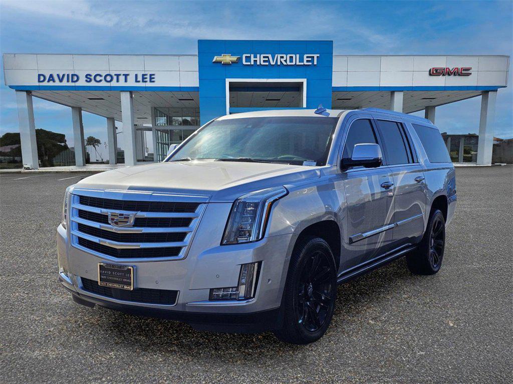 used 2019 Cadillac Escalade ESV car, priced at $26,990